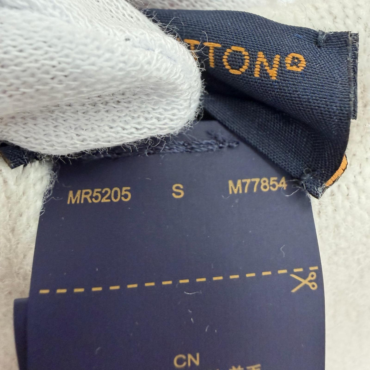 Excellent LOUIS VUITTON Scarf LV Essential Scarf wool Women M77854
